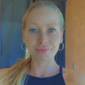 Meet your Posher, Annika